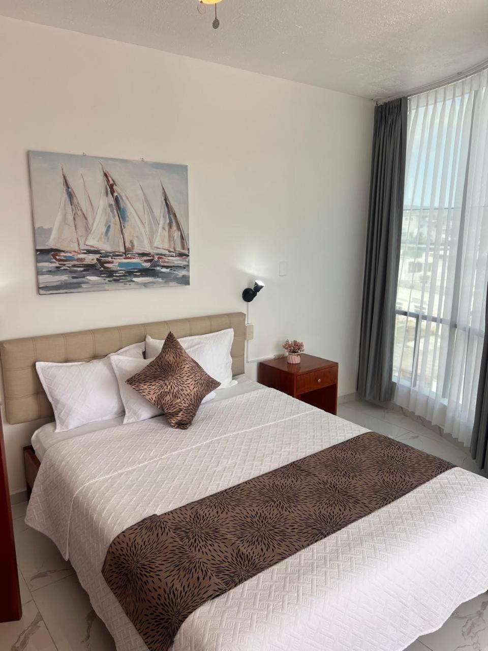 Hostal Carliza Puerto Ayora  Buitenkant foto